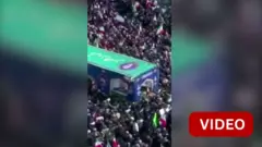 இறுதி ஊர்வலக் காட்சி 