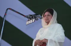 ১৯৯১ সাল থেকে ১৯৯৬ পর্যন্ত প্রথম মেয়াদে বাংলাদেশের প্রধানমন্ত্রী ছিলেন খালেদা জিয়া