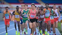 ተቐዳደመቲ 5000 ሜትሮ ደቂ ተባዕትዮ፡ ካሊ (ኮሎምብያ) 1 ንሓሰ 2022