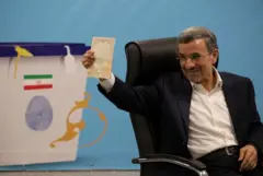 محمود احمدی‌نژاد