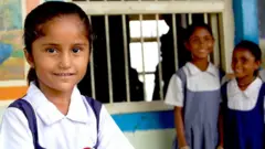 आज से कुछ राज्यों में 9वीं से 12वीं तक के स्कूल आंशिक तौर पर खुले.