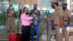 ''இ-பாஸ் தளர்வு தமிழக சுகாதாரதுறைக்கு சவால்'': அமைச்சர் விஜயபாஸ்கர்