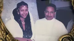 ኣርኣያ ዘሪሁን ምስ በዓልቲ ቤቱ ወ/ሮ ዕልልታ ረዳኢ