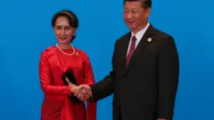 မြစ်ဆုံစီမံကိန်း အပြီးတိုင်ဖျက်သိမ်းရေး သမ္မတ ရှီကျင့်ဖျင်ထံ ကချင်အရပ်ဘက်အဖွဲ့တွေ တောင်းဆို