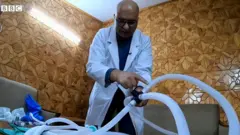 Доктор Толиб Хон кислород бўлувчи сплиттери билан