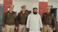 ਪੁਲਿਸ ਮੁਤਾਬਕ ਫਾਰੁਕ ਨੇ ਬੁਰਕਾ ਨਾ ਪਹਿਨਣ ’ਤੇ ਆਪਣੀ ਪਤਨੀ ਦਾ ਕਤਲ ਕਰ ਦਿੱਤਾ।