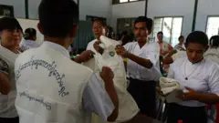 အောက်တိုဘာ ၁ ရက်နေ့က စပြီး မြေပြင်မှာ စာရင်းကပ်ကြေညာသွားမှာဖြစ်သလို အွန်လိုင်းကတဆင့်လည်း စစ်ဆေးနိုင်မှာဖြစ်