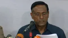 নতুন 'মঞ্চ' গঠনের ঘোষণা দিচ্ছেন এলডিপি নেতা অলি আহমেদ