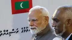 நரேந்திர மோதி, மாலத்தீவு பயணம், முகமது முய்சு