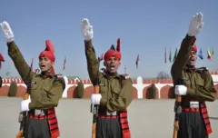 બીબીસી ગુજરાતી આર્મી ઍરફોર્સ નેવી સેના એનડીએ સીડીએસ ઓફિસર વાયુસેના નૌકાદળ