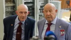Thomas Stafford y Alexey Leonov en 2015