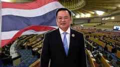 Thái Lan có thủ tướng thứ ba trong vòng 15 tháng