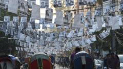 এই প্রথম নির্বাচনে পোস্টার মানা, প্রার্থীরা আর যা যা করতে পারবেন না