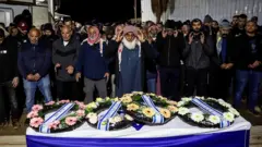 fotografije sa sahrane poginulog izraelskog beduina i vojnika