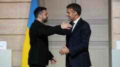 ゼレンスキー氏、領土問題が和平交渉で「最も困難」　 米特使はプーチン氏と会談へ