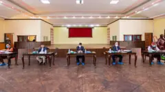नेकपा बैठक