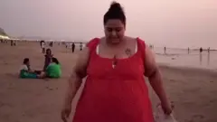 प्लस साइज़ मॉडल दीप्ति भरवानी