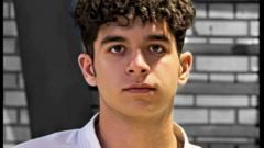 ساسان آزادوار جونقانی، ۲۱ ساله،‌ از بازداشتی‌های اعتراضات دی ماه در اصفهان اعدام شد