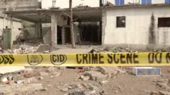 কেরাণীগঞ্জে বিস্ফোরণে  ক্ষতিগ্রস্ত ভবন