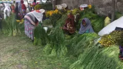 Jala bultii ayyaana masqalaatti namoonni marga jiidhaa fi abaaboo akkanaan qopheeffatu