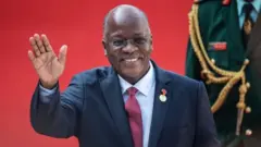 Ubutegetsi bwa Perezida Magufuli bukomeje kunengwa kubera kudashyiraho ingamba zikarishye cyane zo kurwanya coronavirus