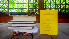 Зовсім не страшна книга