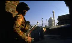 حضرت بل، درگاہ، کشمیر