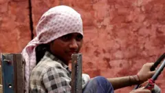 કામદારો