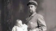 ህፃን ዝሐዓቖፈ ሰራሕተኛ ቤት ፖስታ