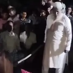 ছেলের বিরুদ্ধে চুরির অভিযোগ ওঠায় মায়েদের নাকে খত দিতে বাধ্য করার ভিডিও সম্প্রতি ফেসবুকে ছড়িয়ে পড়েছে