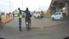Sawirka ninka booliska ah ee la dhacay.