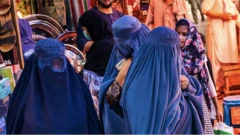 Afghan women