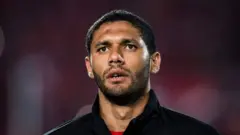 Mohaammad Elniinii Taphataa Arsenaal.