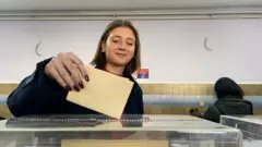 Izbori u Srbiji 2023: Prvi put na glasanje