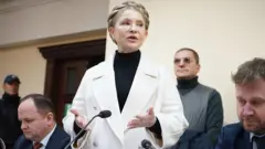 Тимошенко во время заседания суда