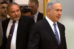 نتنياهو (يمين) وليبرمان. أرشيف