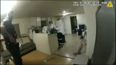 الشرطة الأمريكية تقتل امرأة في منزلها بولاية إلينوي