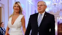 Boob Meendez fi haadha manaasaanii