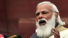 मोदी