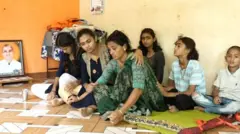 விவசாயிகள் தற்கொலை