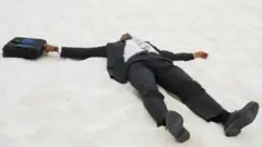 Aworan eni to ku sile lojiji