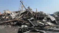 રાજકોટમા બળીને ખાખ થઈ ગયેલા ટીઆરપી ગેમ ઝોનનો કાટમાળ