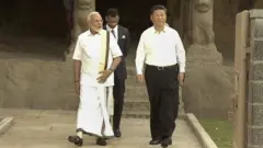 નરેન્દ્ર મોદી અને જિનપિંગ