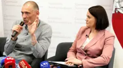 Сергей тихановский с женой Светланой