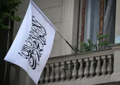 د طالبانو حکومت بېرغ