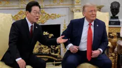 韩国总统李在明访美观察：魅力攻势避免了尴尬场面，金正恩被多次提及