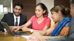 ඉදිරි ජනාධිපතිවරයෙන් තේරීපත්වන නව ජනාධිපතිවරයා යටතේ බදු බර අඩුවෙයි ද? ඒසේත් නැතිනම් තවත් බදු බර වැඩි වෙයිද? රුපියල් ලක්ෂයකට වැඩි වැටුප් ලබන සෑම කෙනෙකුගේම පොකට් එකට දැනෙන ප්‍රශ්නය එයයි.