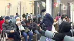 베이징 병원에 몰린 환자들