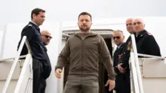 President Zelensky arrived in Rome on Saturday morning 