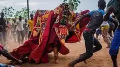 Egungun kan n le awọn eeyan